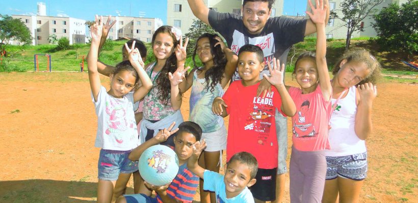 Comunidade ocupa espacos publicos e ressignifica territorio no Jardim Bassoli