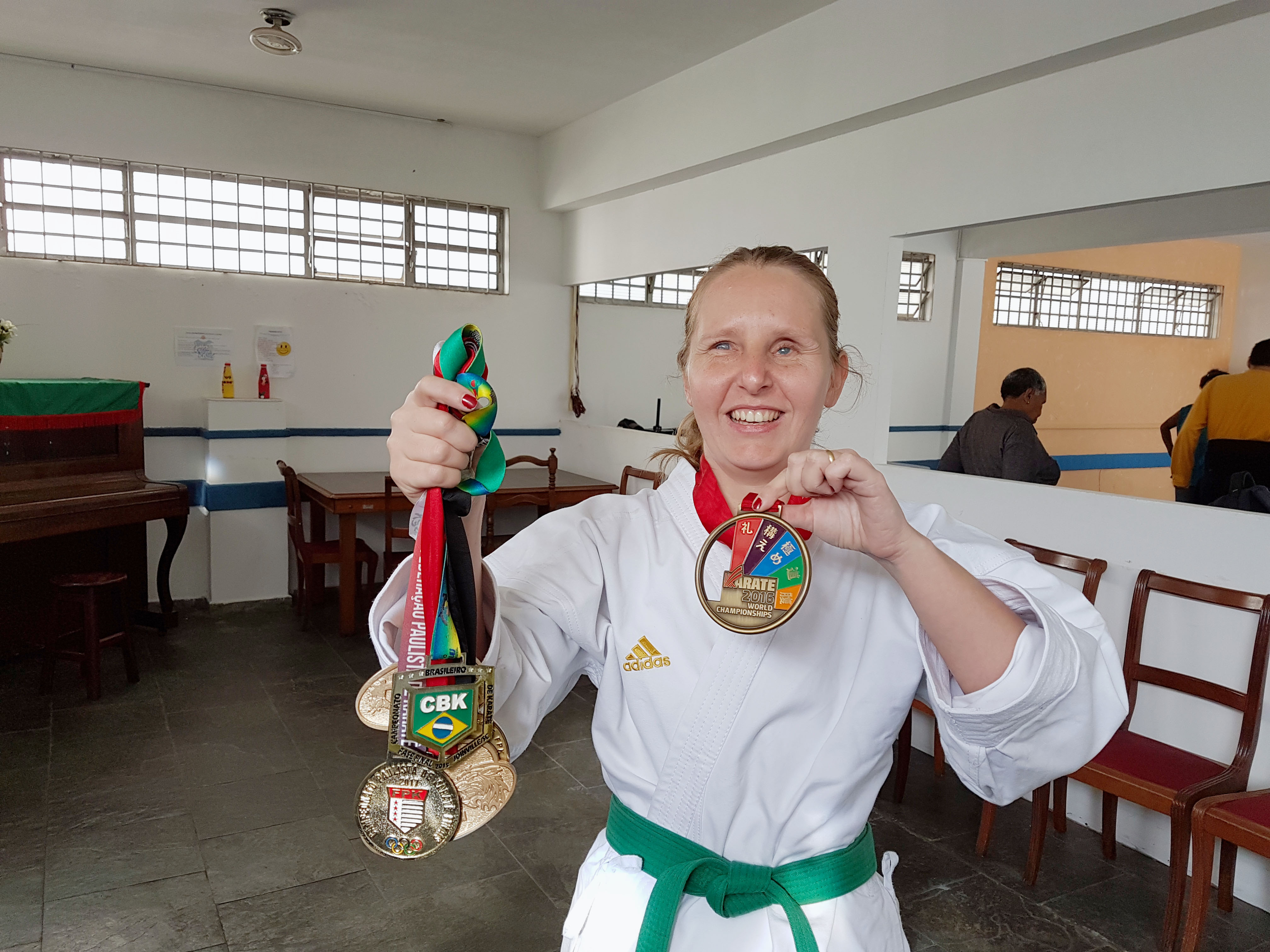 Atleta brilha no parakarate e garante bons resultados em campeonatos1