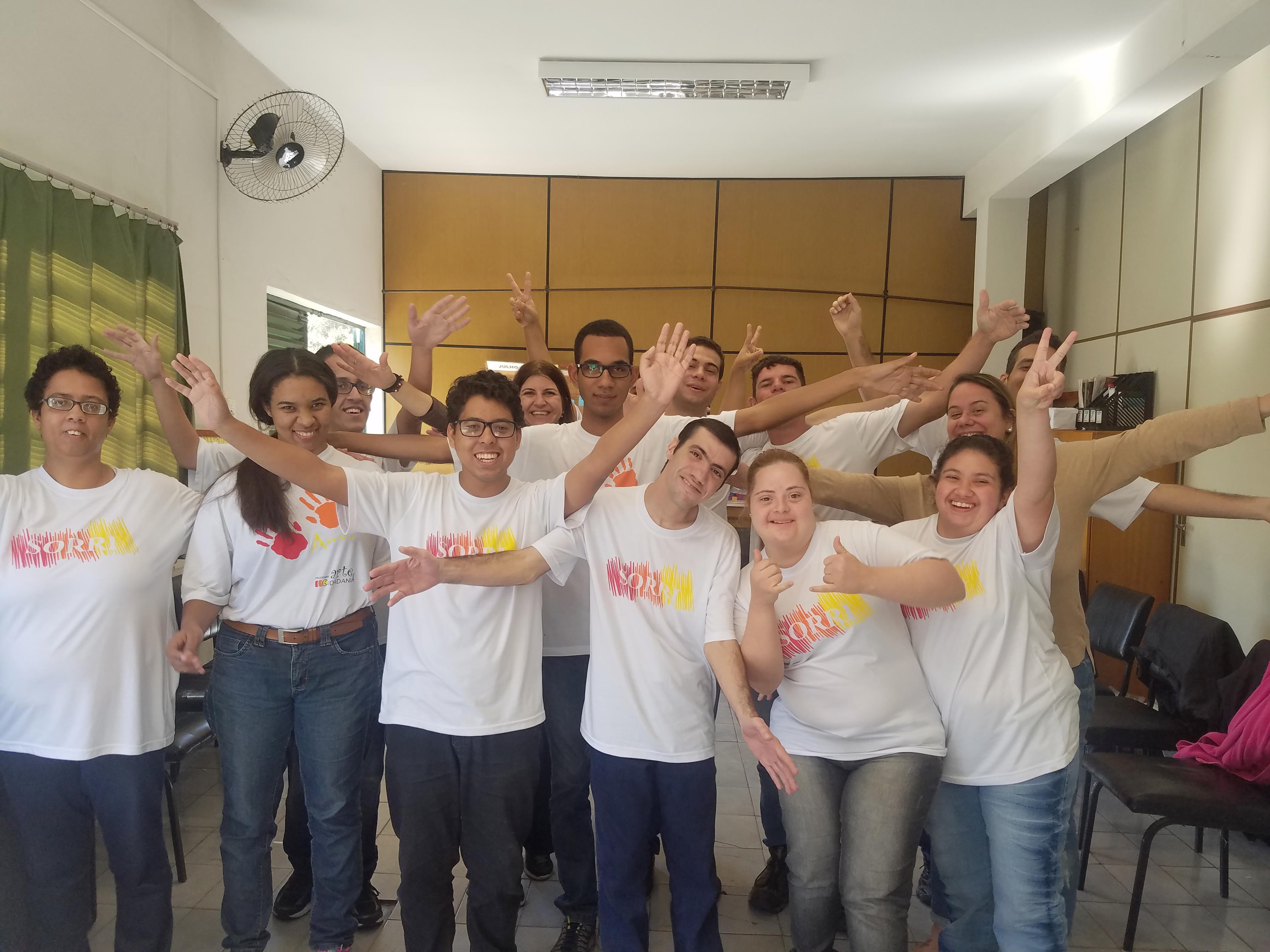 Programa Arte e Cidadania promove autonomia e prepara jovens para o mercado de trabalho
