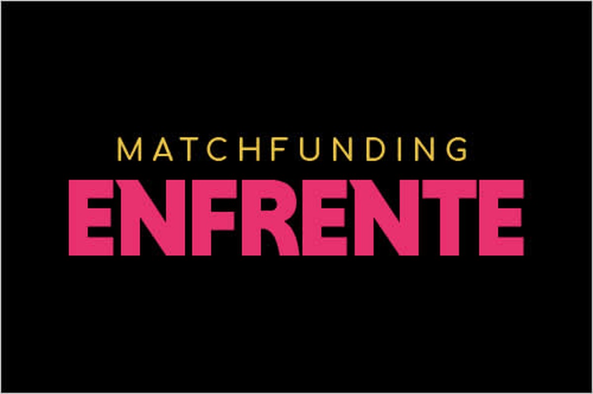enfrente