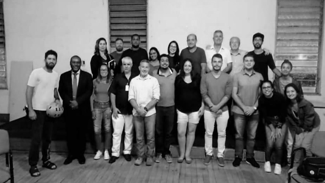 Membros do Conselho Municipal de Juventude de Campinas reunidos