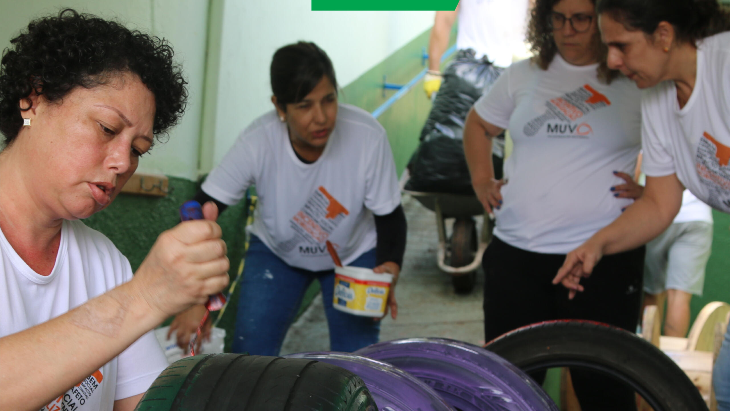 Voluntariado mulher Fundacao FEAC scaled