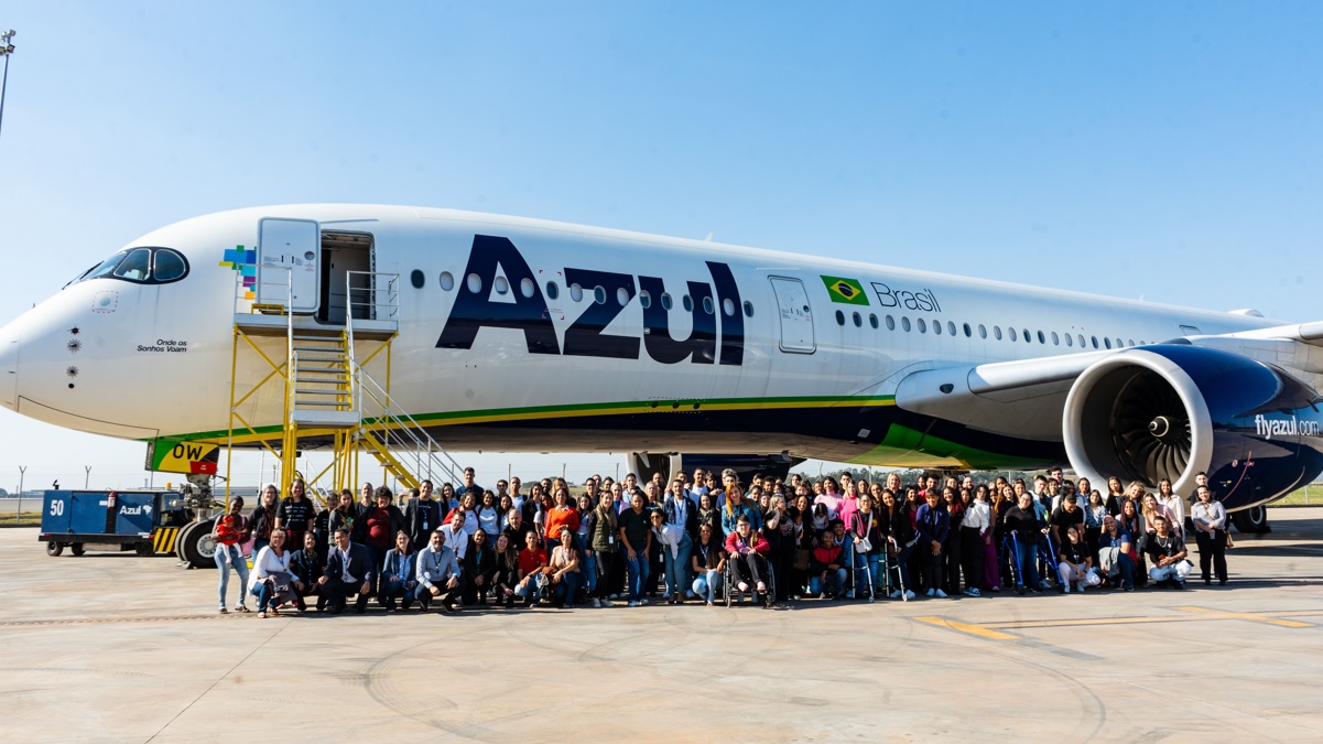 Fundação FEAC e Azul Linhas Aéreas impulsionam voluntariado empresarial