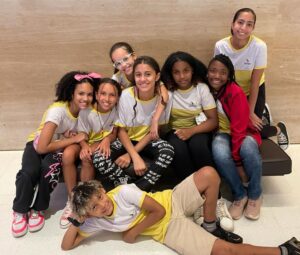 ensaio meninas e1698337704429